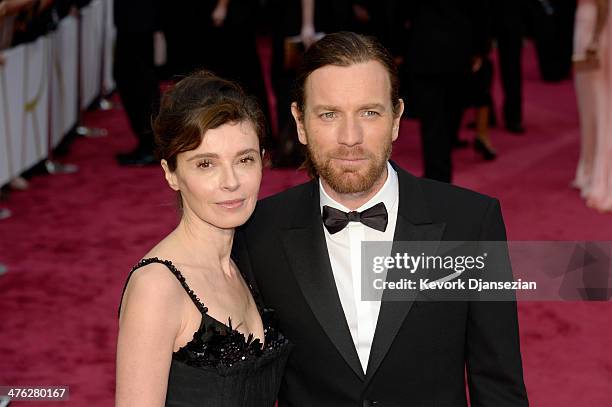 Eve Mavrakis and Ewan McGregor attend the Oscars held at Hollywood & Highland Center on March 2, 2014 in Hollywood, California.