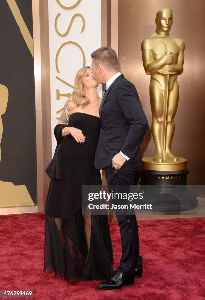 Actor Ethan Hawke and Ryan Shawhughes attends the Oscars held at Hollywood & Highland Center on March 2, 2014 in Hollywood, California.