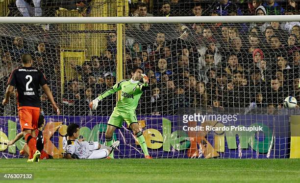 Jacobo Guillermo Mansilla of Olimpo scores the opening goal during a match between Olimpo and River Plate as part of 15th round of Torneo Primera...