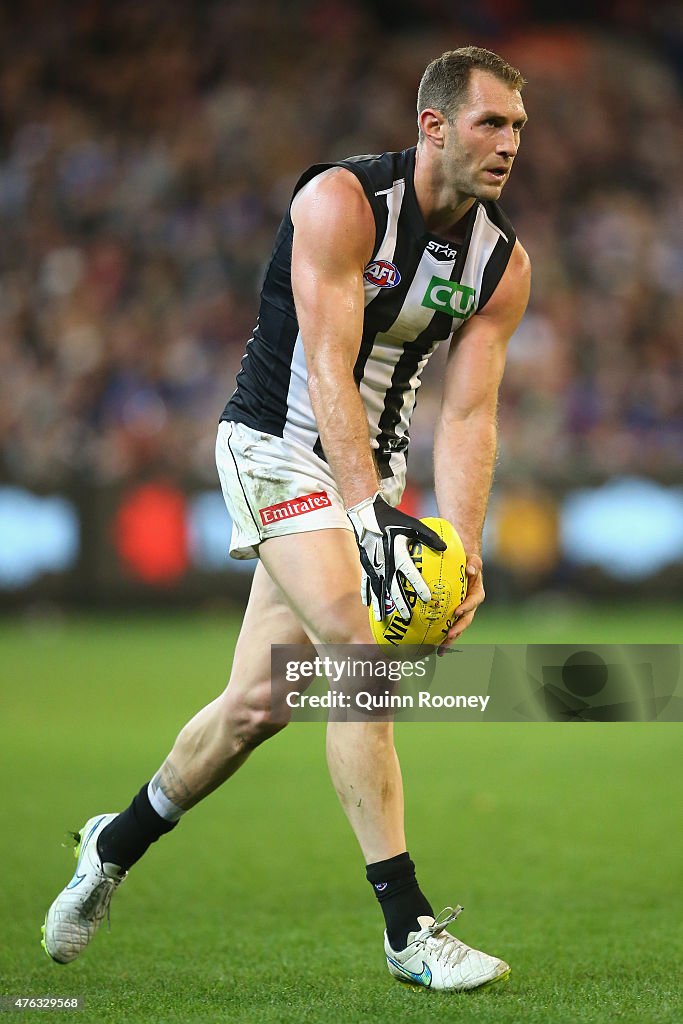AFL Rd 10 - Melbourne v Collingwood