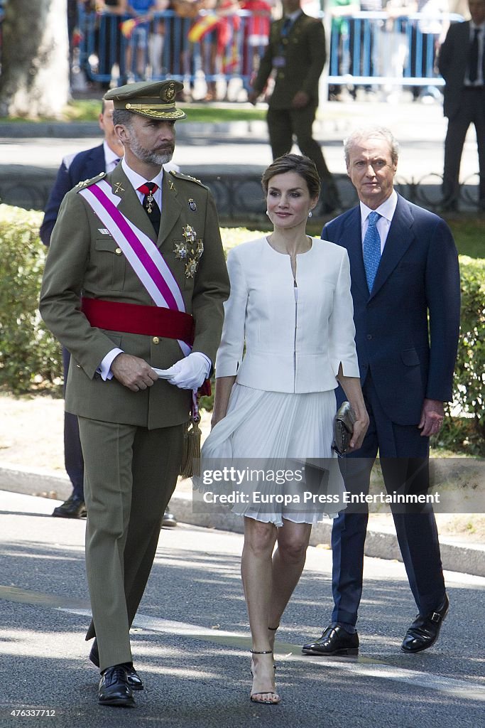 Spanish Royals Attend the 2015 Armed Forces Day