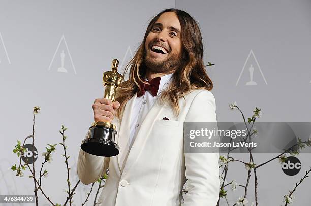 Actor Jared Leto poses in the press room at the 86th annual Academy Awards at Dolby Theatre on March 2, 2014 in Hollywood, California.