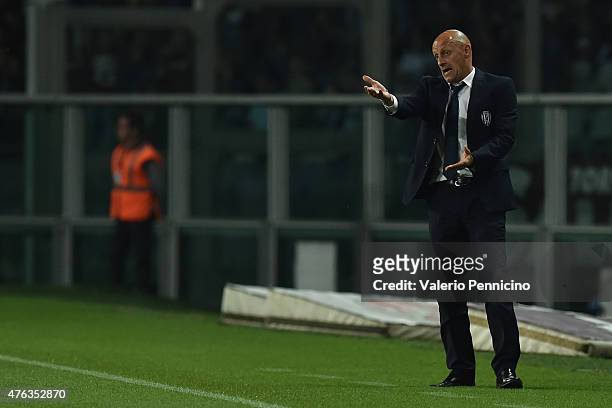 Cesena head coach Domenico Di Carlo reacts during the Serie A match between Torino FC and AC Cesena at Stadio Olimpico di Torino on May 31, 2015 in...