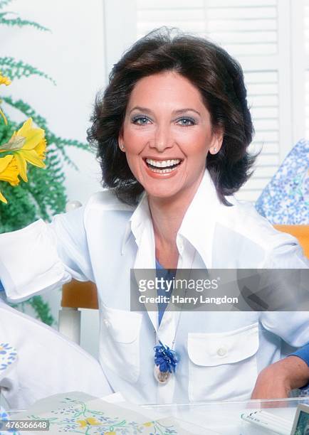Actress Suzanne Pleshette poses for a portrait in 1984 in Los Angeles, California.