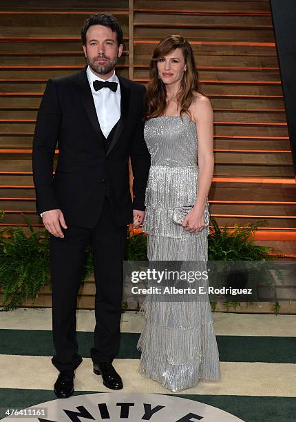 Actors Ben Affleck and Jennifer Garner attend the 2014 Vanity Fair Oscar Party hosted by Graydon Carter on March 2, 2014 in West Hollywood,...