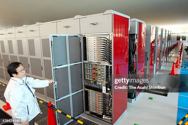 Japan Supercomputer Photos and Premium High Res Pictures - Getty Images