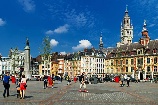 lille-grand-place.jpg?s=612x612&w=0&k=20