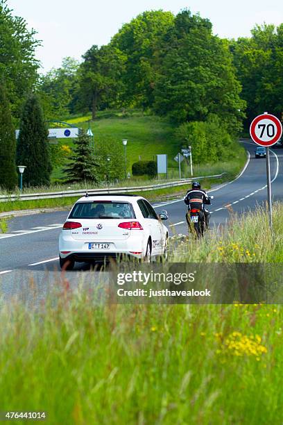 driving lesson for motorcycle - autorijschool stockfoto's en -beelden