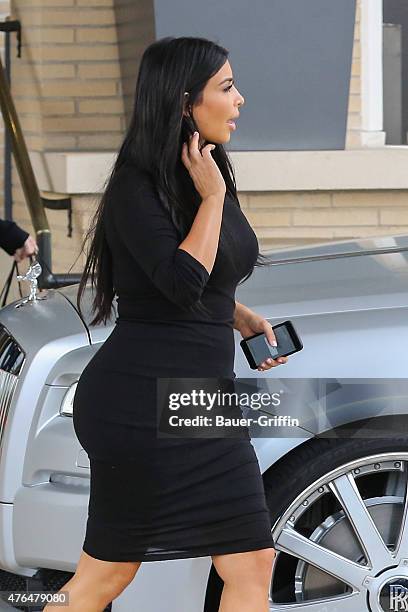 Kim Kardashian is seen shopping in Beverly Hills at Barneys New York on June 09, 2015 in Los Angeles, California.