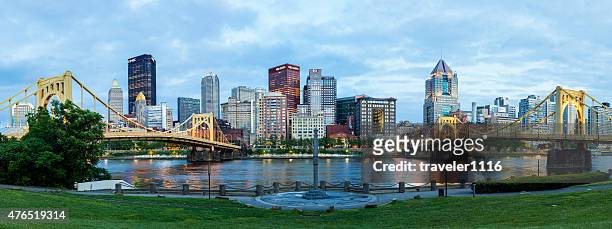 downtown pittsburgh, pennsylvania - pennsylvania stock pictures, royalty-free photos & images