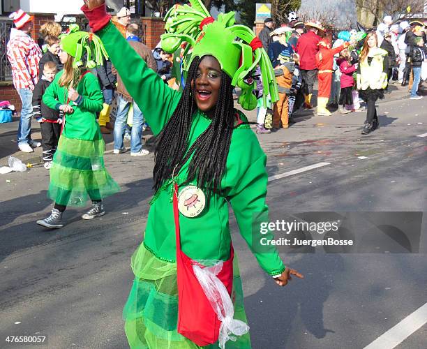 street carnival in cologne - mummers parade stock pictures, royalty-free photos & images