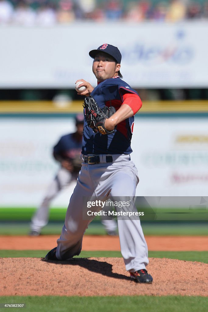 Japanese MLB Players During 2014 Spring Training