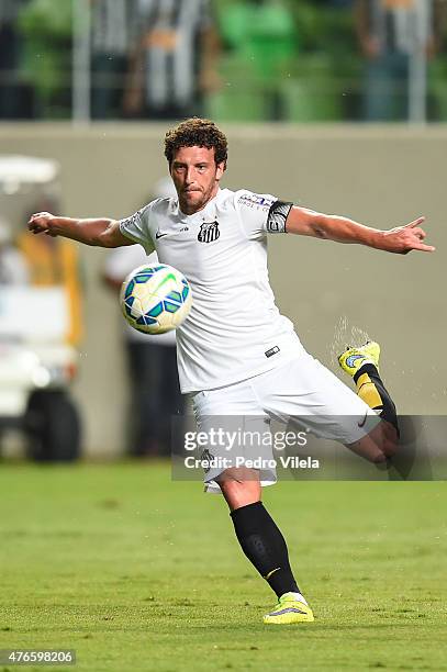 Elano of Santos a match between Atletico MG and Santos as part of Brasileirao Series A 2015 at Independencia Stadium on June 10, 2015 in Belo...