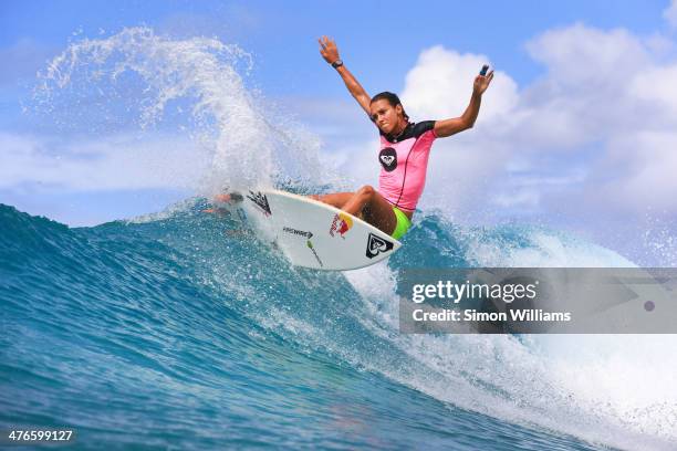 Sally Fitzgibbons of Australia in action as she advances into the Quarter Finals of the Roxy Pro Gold Coast at Snapper Rocks on March 4, 2014 in Gold...