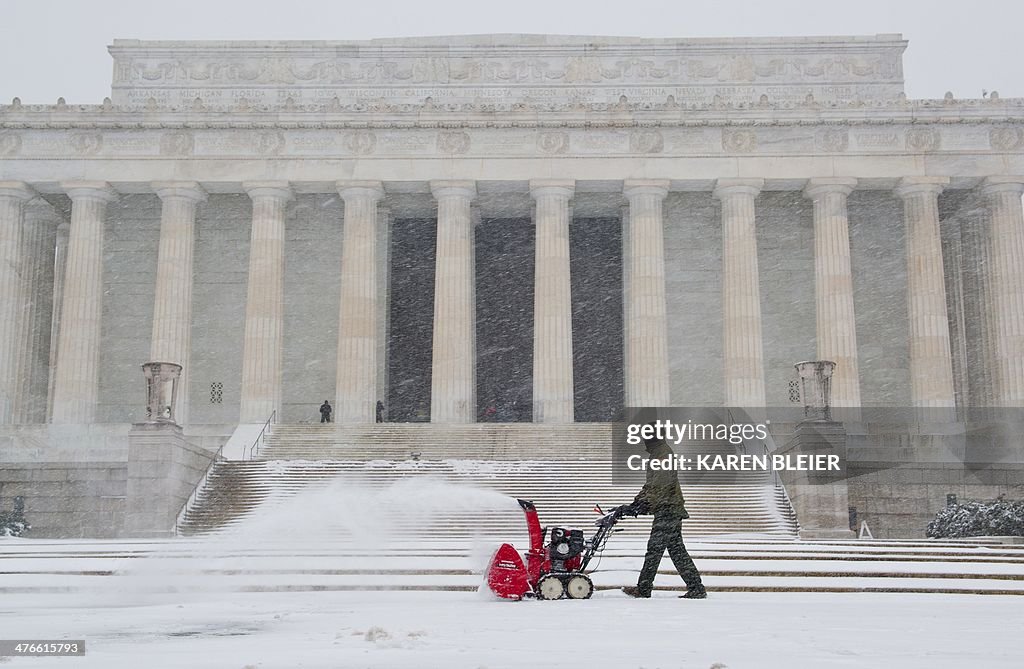 US-WEATHER-SNOW