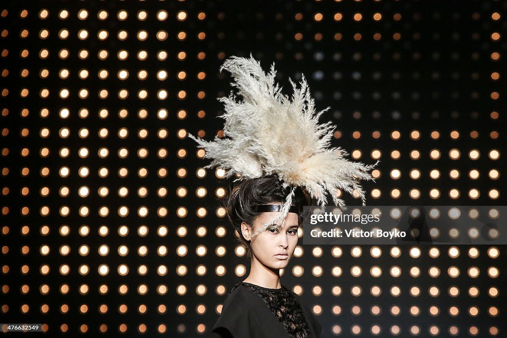 Fatima Lopes : Runway - Paris Fashion Week Womenswear Fall/Winter 2014-2015