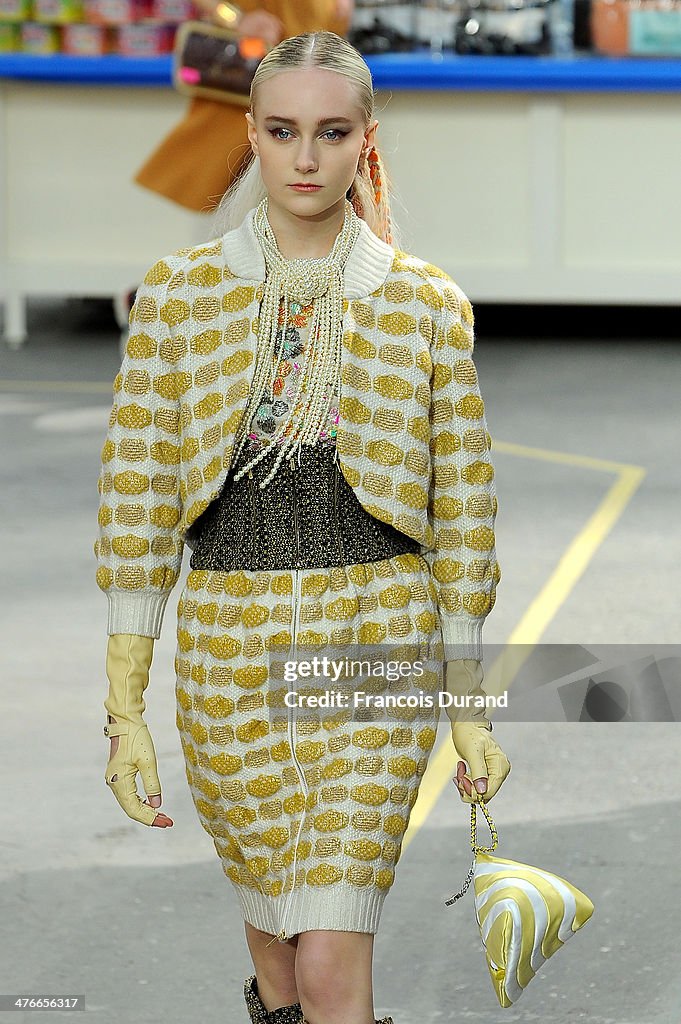 Chanel: Runway - Paris Fashion Week Womenswear Fall/Winter 2014-2015