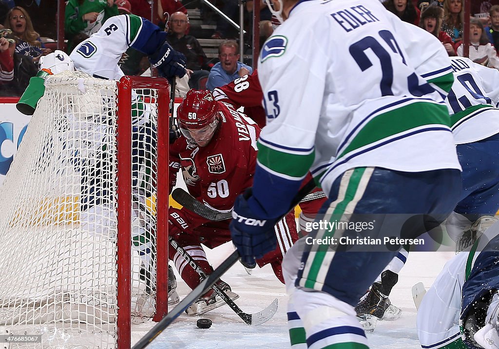 Vancouver Canucks v Phoenix Coyotes