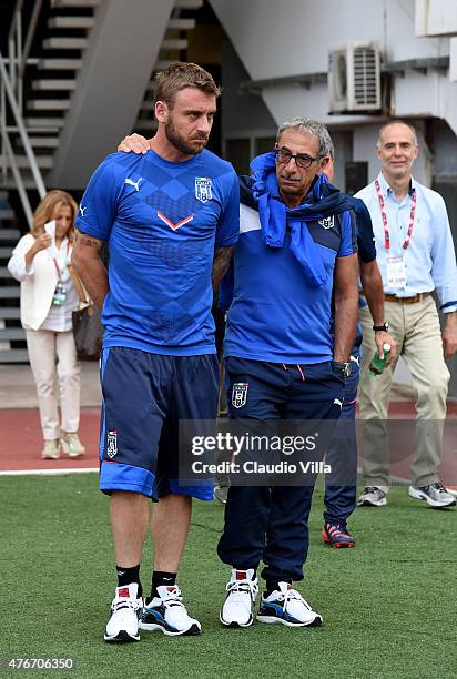 Daniele De Rossi and Doctor Enrico Castellacci before an Italy training session at Gradski stadion u Poljudu on June 11, 2015 in Split, Croatia.