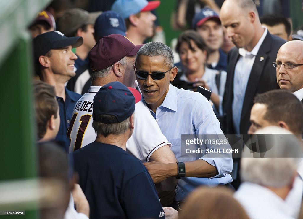 US-POLITICS-OBAMA-BASEBALL