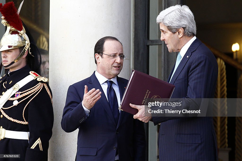 U.S. Secretary of State John Kerry Comes At The Elysee Palace For A Diplomatic Meeting On Lebanon And Ukraine