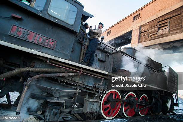 Sy Class Engine Model Train Steam Engine Company No 18 Photos and Premium High Res Pictures - Getty ...