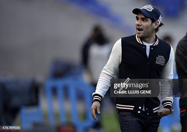 Colombian football player Radamel Falcao gestures before the FIFA 2014 World Cup friendly football match Colombia vs Tunisia at the Cornella-El Prat...