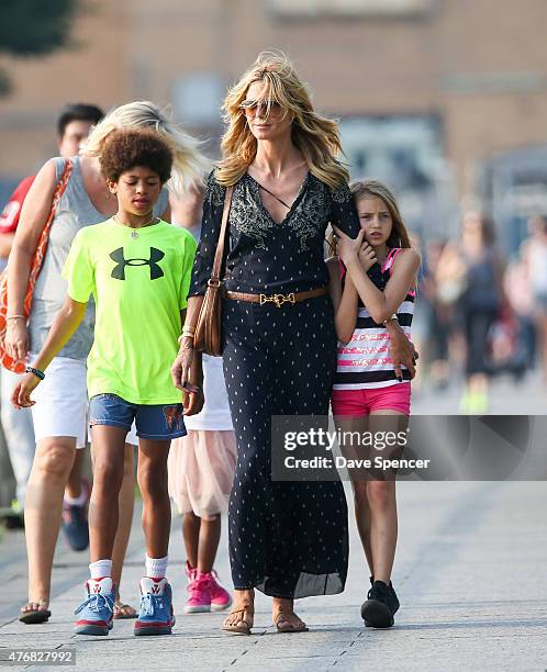 Heidi Klum seen enjoying an ice cream with her family daughters Lou Sulola Samuel , Helene Boshoven Samuel and son Johan Riley Fydor Taiwo Samuel on...