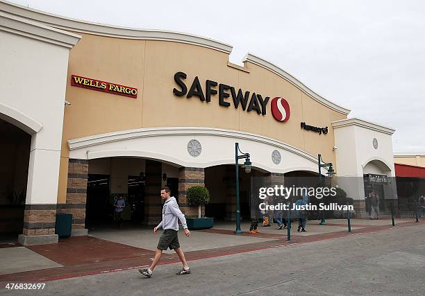 Customers leave a Safeway store on March 5, 2014 in San Francisco, California. Private equity firm Cerberus Capital Management LP is reportedly close...