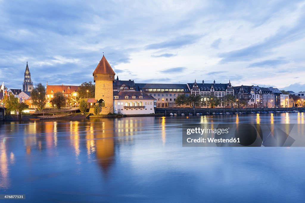 Germany, Baden-Wuerttemberg, Constanze, old town, Rhine river, Rheintor-Tower and Minster in the background