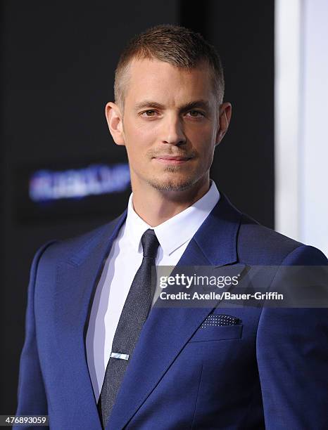 Actor Joel Kinnaman arrives at the Los Angeles premiere of 'RoboCop' at TCL Chinese Theatre on February 10, 2014 in Hollywood, California.