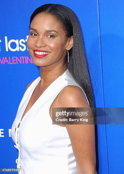 Actress Joy Bryant attends the Pan African Film & Arts Festival premiere of 'About Last Night' on February 11, 2014 at ArcLight Cinemas Cinerama Dome...