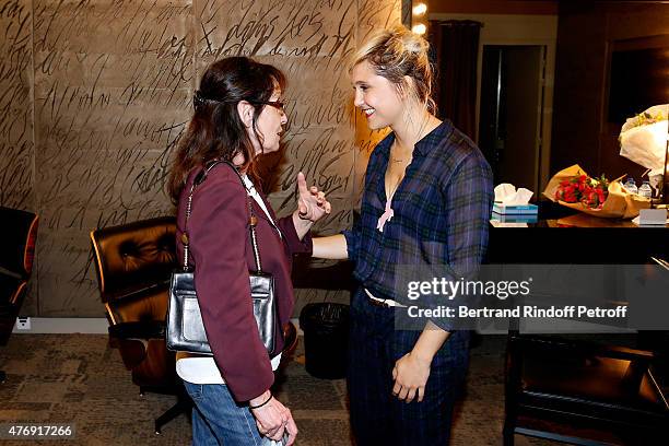 Humorist Berengere Krief poses Backstage with Actress Chantal Lauby after she Performed at L'Olympia on June 12, 2015 in Paris, France.