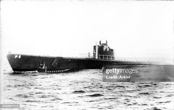 Sub Perch Uss Perch Photos and Premium High Res Pictures - Getty Images