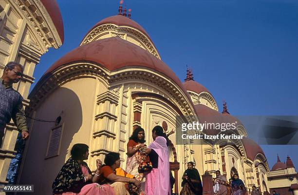 the lord shiva temples at dakshineswar - dakshineswar kali temple stock pictures, royalty-free photos & images