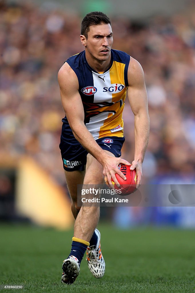 AFL Rd 11 - West Coast v Essendon