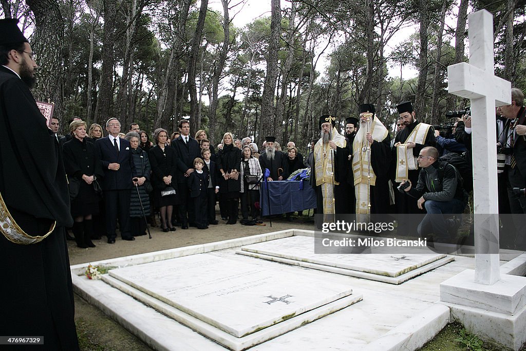 Greece and Spanish Royal Families Attend Commemorative Mass For King Paul I of Greece