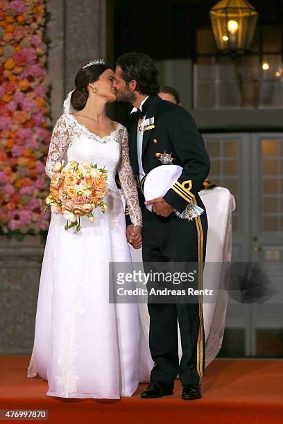 Prince Carl Philip of Sweden kisses his new wife Princess Sofia of Sweden after their marriage ceremony on June 13, 2015 in Stockholm, Sweden.