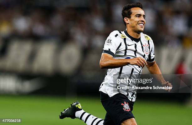 Jadson of Corinthians celebrates their first goal during the match between Corinthians and Internacional for the Brazilian Series A 2015 at Arena...