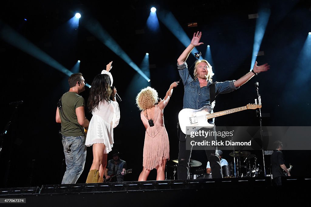 2015 CMA Festival - Day 3