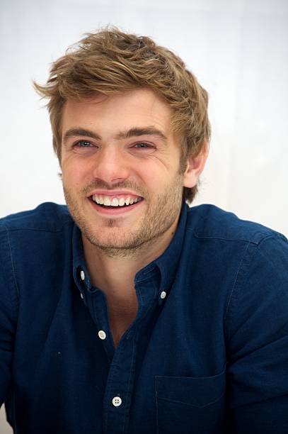 Alex Roe Musician 7 Alex Roe On Location Cancun Mexico Stock Photos, High-Res Pictures ...