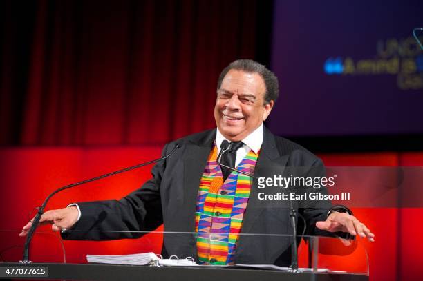 Andrew Young is given the UNCF Lifetime Achievement Award at the 'UNCF Lighting The Way To Better Futures' Dinner at New York Hilton on March 7, 2014...