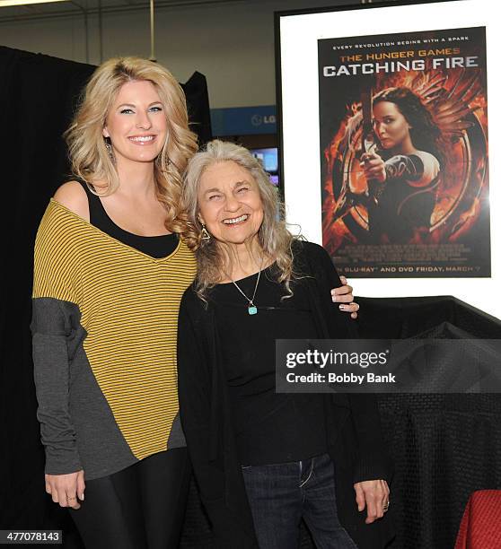 Stephanie Leigh Schlund Photos and Premium High Res Pictures Getty Images