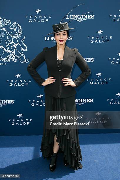Actress Aishwarya Rai attends the 'Prix de Diane Longines 2015' at Hippodrome de Chantilly on June 14, 2015 in Chantilly, France.