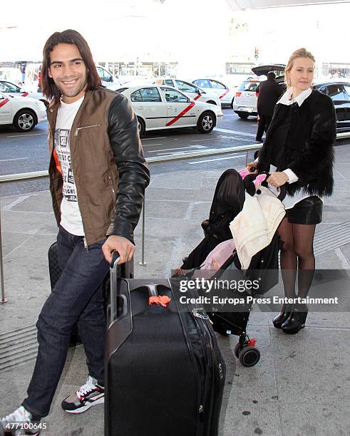 Monaco football player Radamel Falcao, his wife Lorelei Taron and their daughter Dominique are seen on March 6, 2014 in Madrid, Spain.