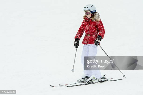 Crown Princess Elisabeth of Belgium skies during her winter holidays on March 3, 2014 in Verbier, Switzerland.