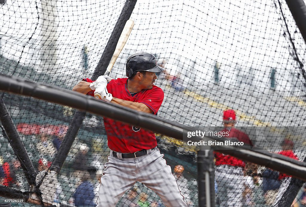 Minnesota Twins v Pittsburgh Pirates