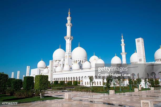 sheikh zayed bin sultan al nahyan mosque - große moschee stock-fotos und bilder