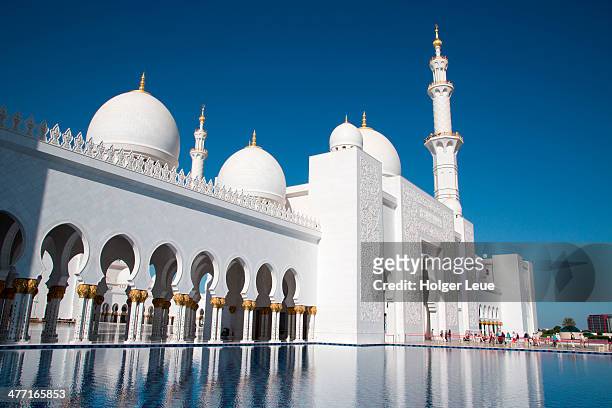 sheikh zayed bin sultan al nahyan mosque - große moschee stock-fotos und bilder