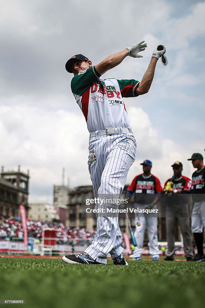 Mexican Baseball League: Home Run Derby at Main Square